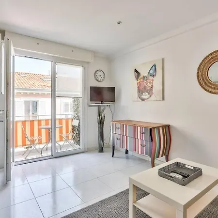 Charmant Studio Avec Balcon Et A 2 Min De La Plage كان